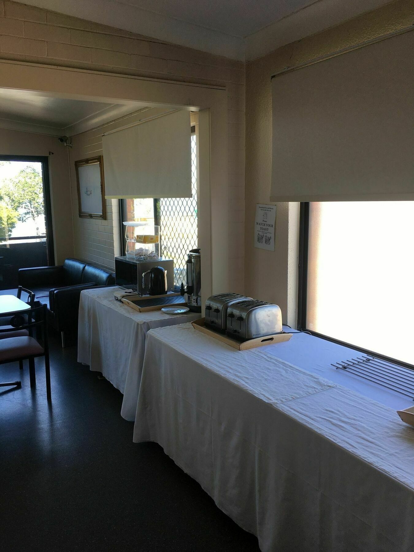 Kingsford Riverside Inn Brisbane Exterior foto